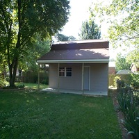 Salt Box Garage in Gloucester